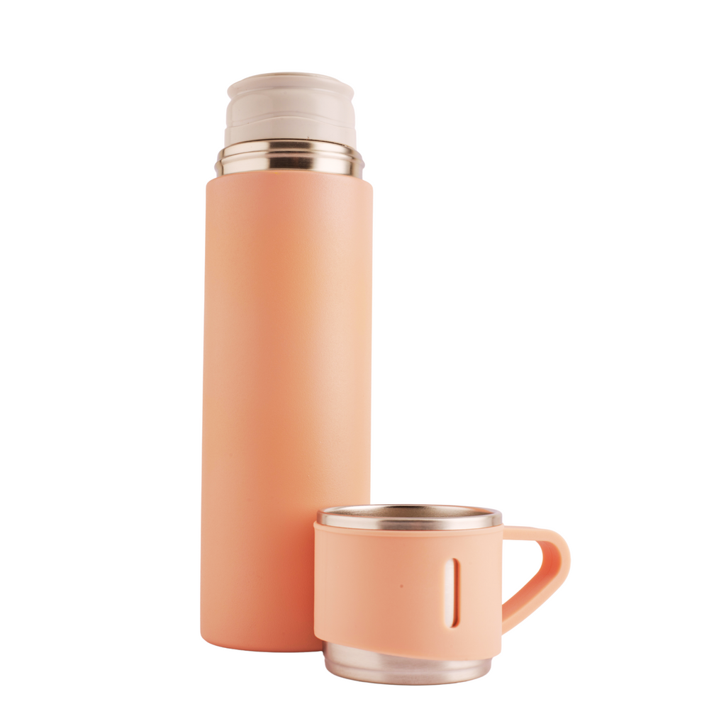  Refillable stainless steel insulated tea flask with a leakproof lid that doubles as a cup. Perfect for travel. 500ml capacity. Available in pastel colors.
