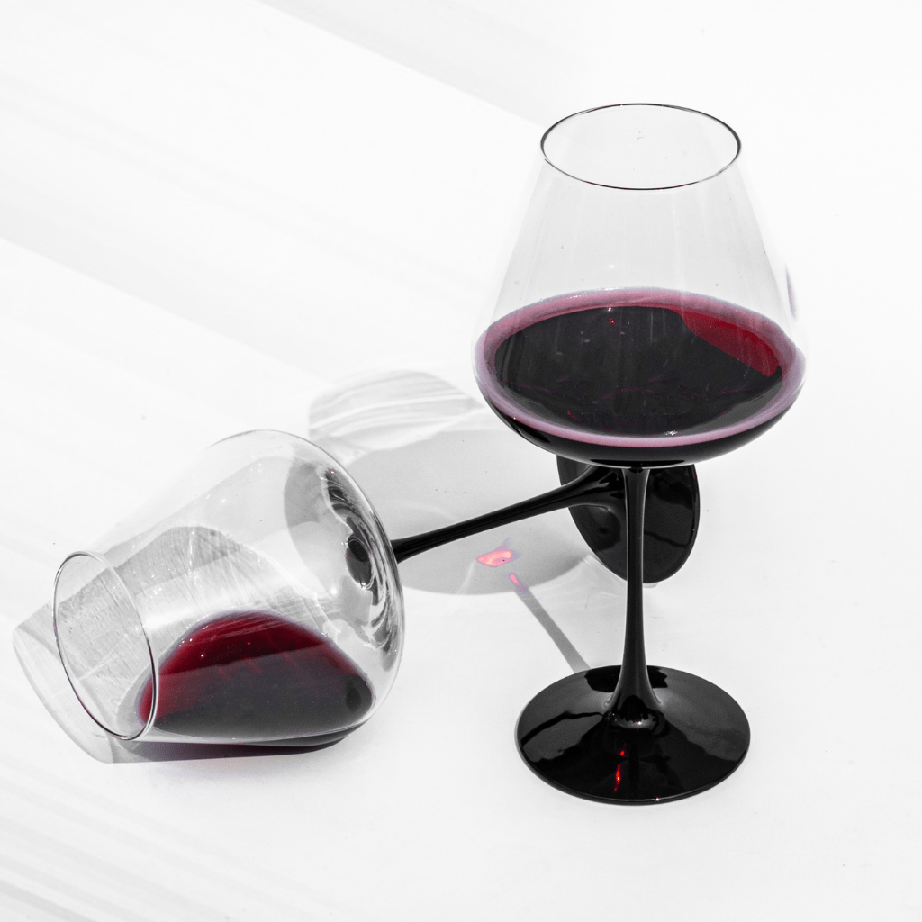 Elegant Black Stem Goblet (Set of 4) Glass