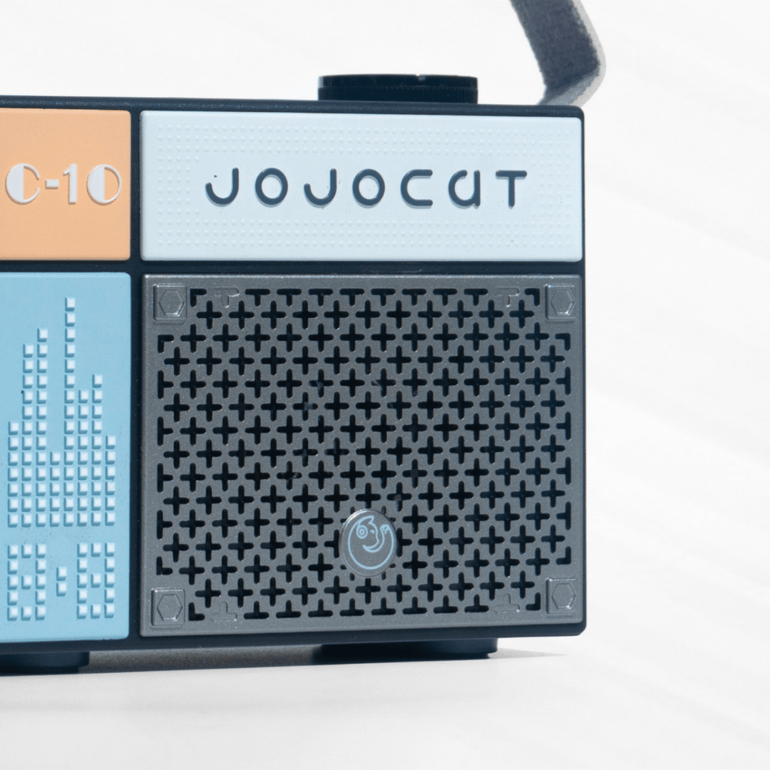 Retro Chic Bluetooth Speaker | Portable, Quirky & Bass Boost Speakers